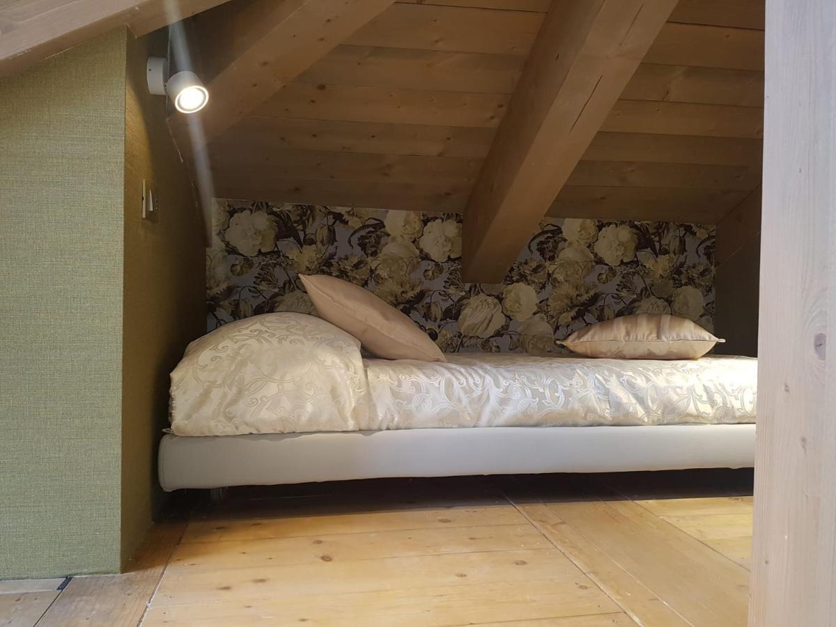 Ca' Cappello Venice Apartment 2 With Canal View Екстериор снимка