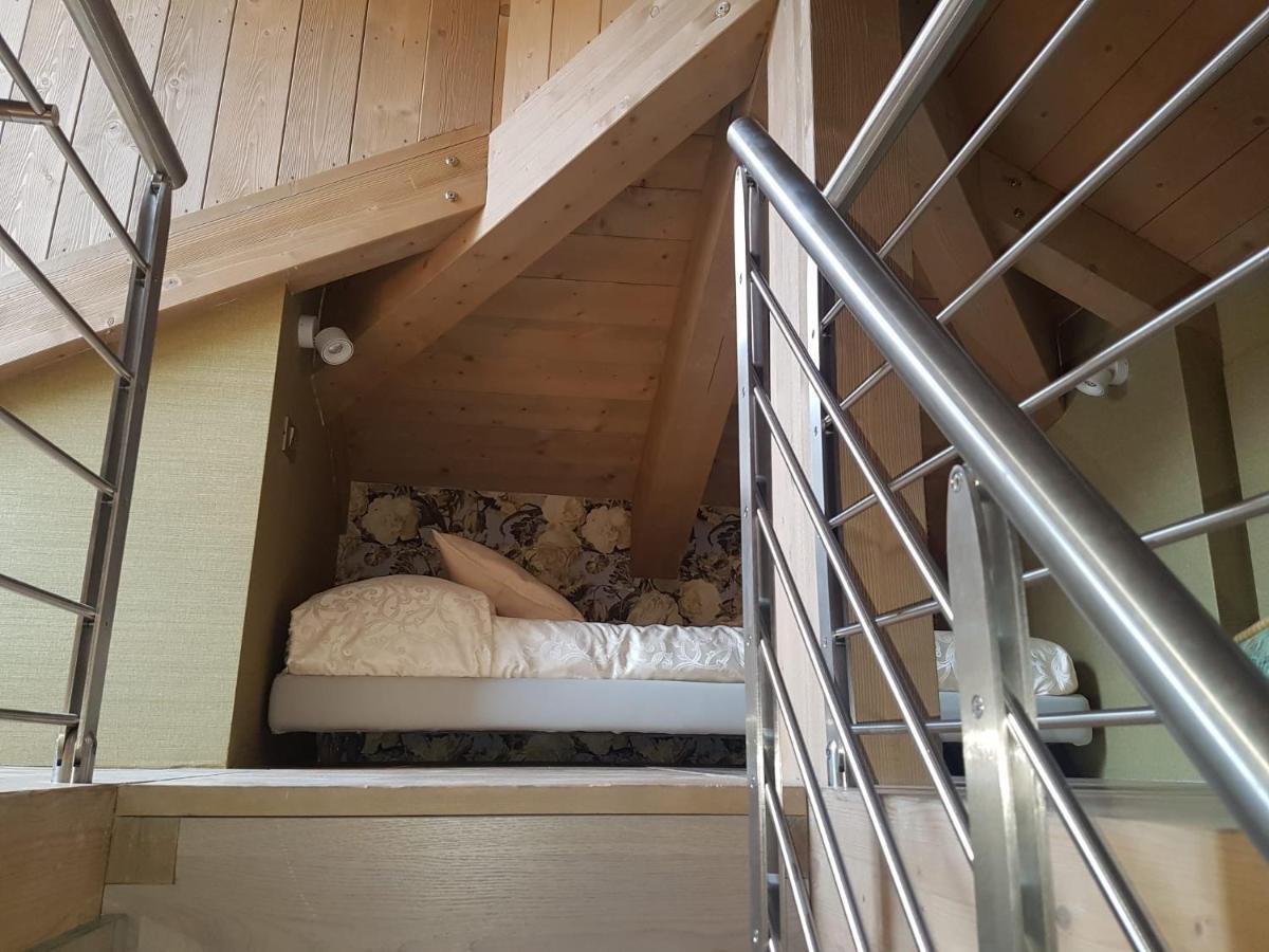 Ca' Cappello Venice Apartment 2 With Canal View Екстериор снимка