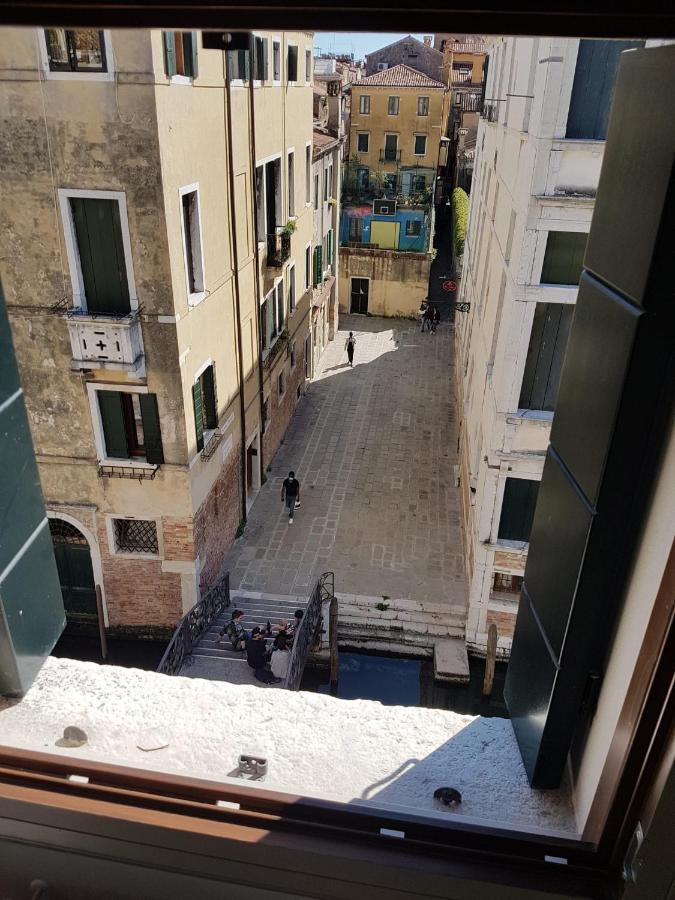 Ca' Cappello Venice Apartment 2 With Canal View Екстериор снимка