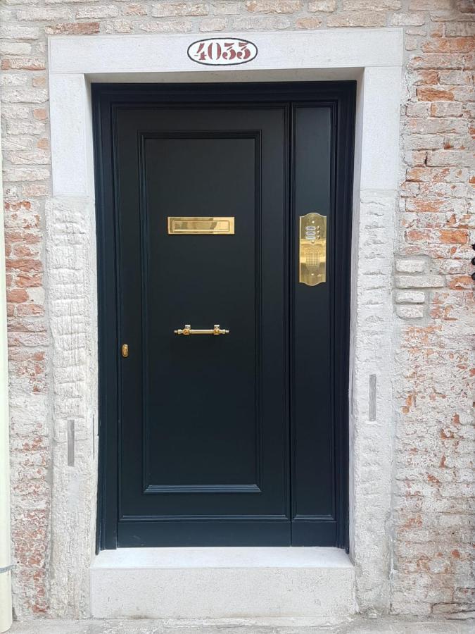 Ca' Cappello Venice Apartment 2 With Canal View Екстериор снимка