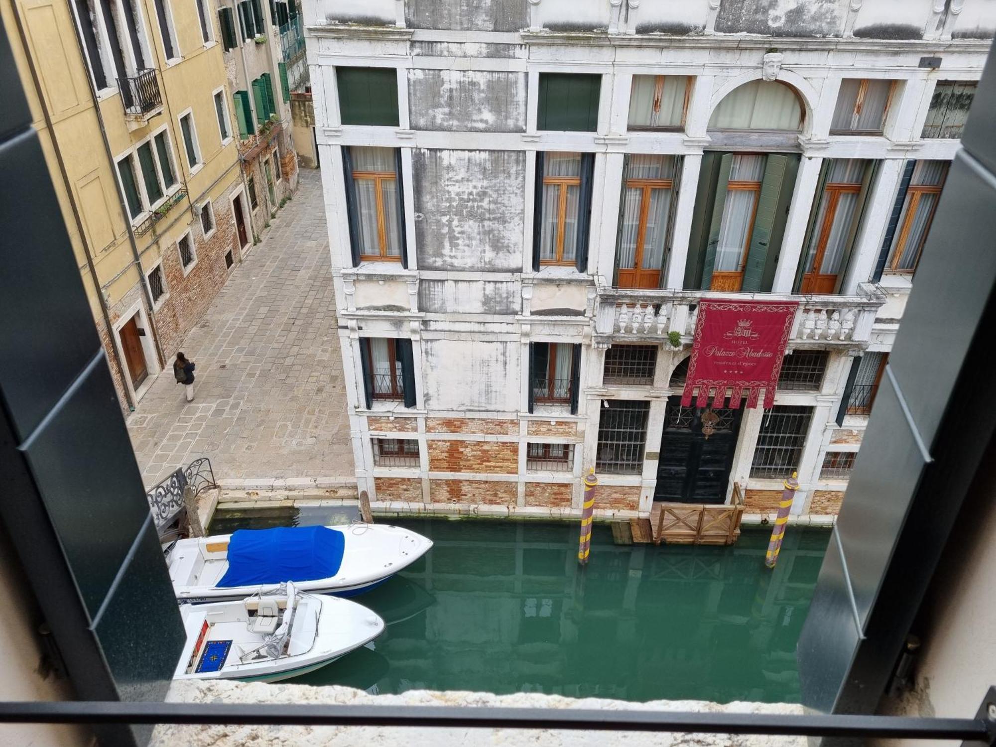 Ca' Cappello Venice Apartment 2 With Canal View Екстериор снимка