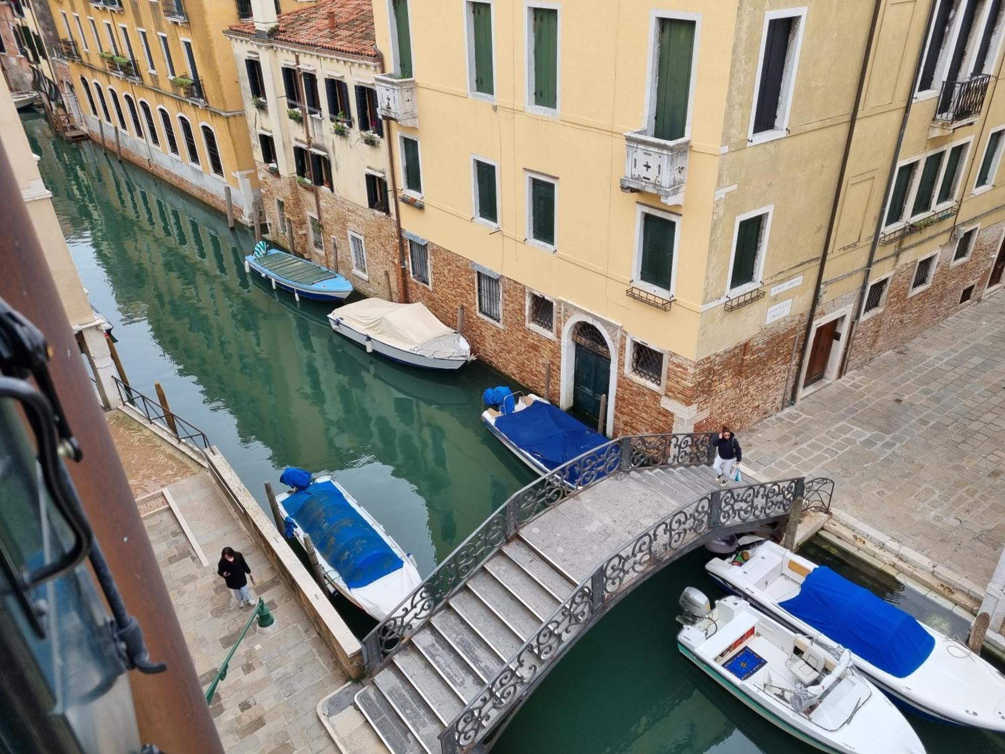 Ca' Cappello Venice Apartment 2 With Canal View Екстериор снимка